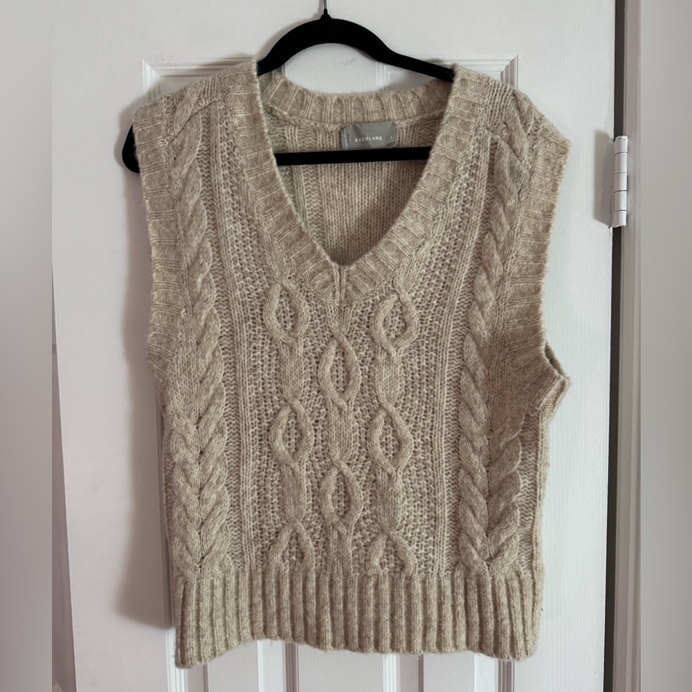 Everlane Merino Wool Cloud Sweater-vest